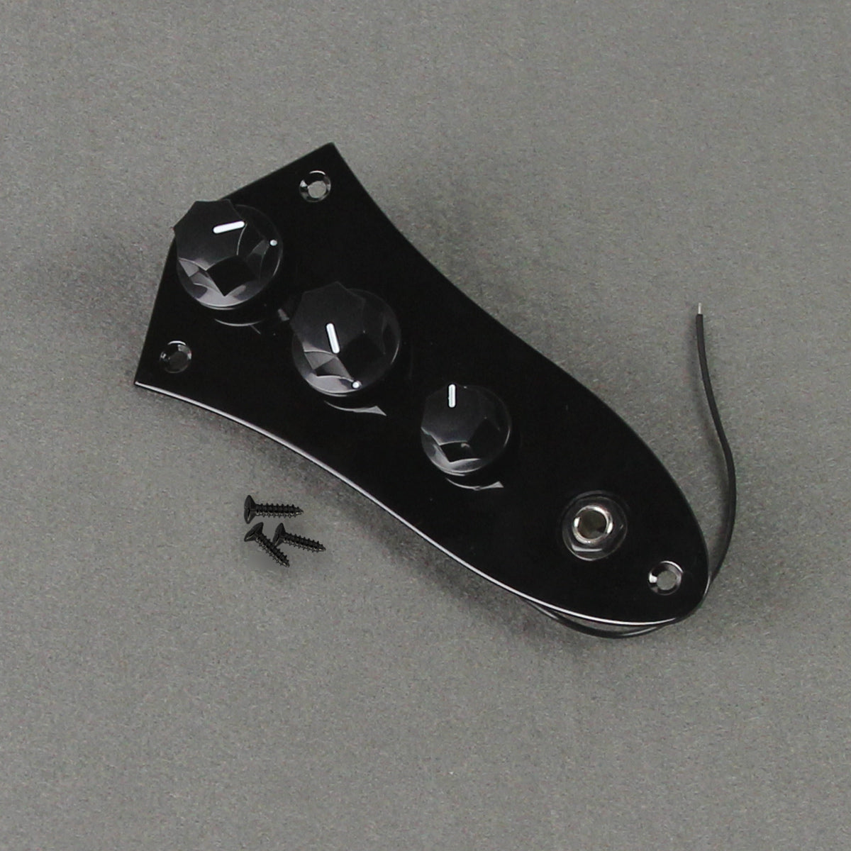 FLEOR Chrome Loaded Prewired Bass Control Plate Arnés Jack Black Knobs para JB Bass Guitar Parts