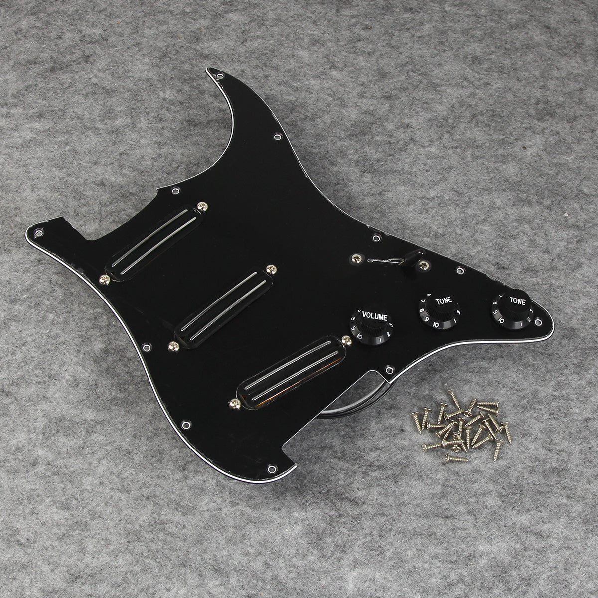 FLEOR Alnico 5 Hot Rails SSS Prewired Guitar Pickguard | iknmusic