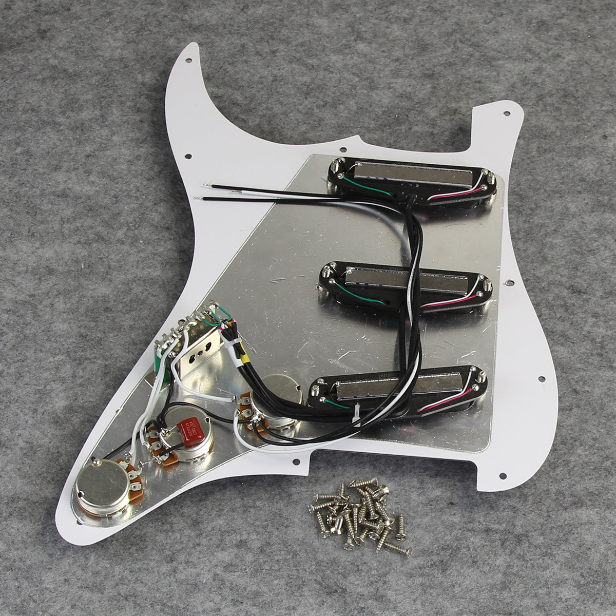 FLEOR Alnico 5 Hot Rails SSS Prewired Guitar Pickguard | iknmusic