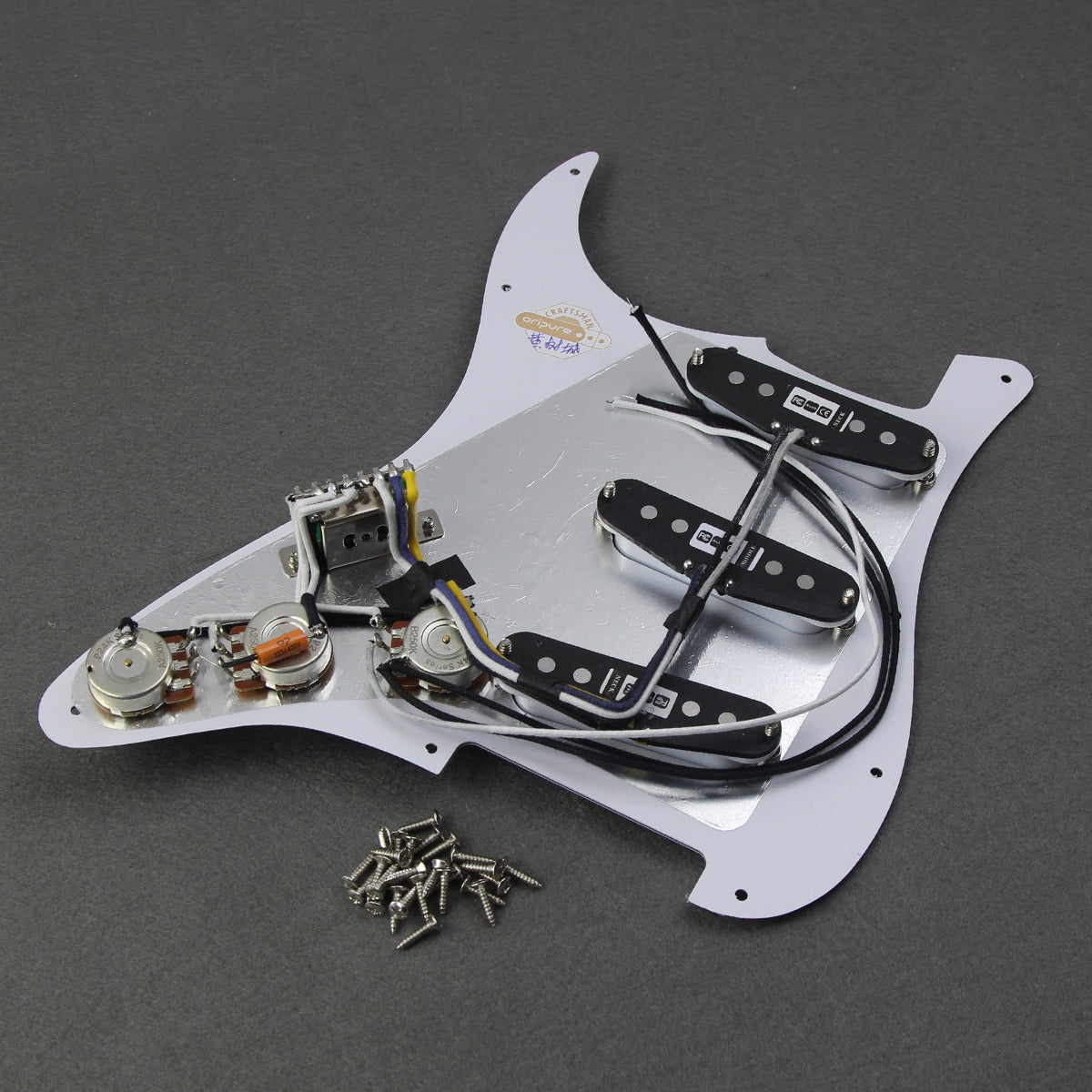 OriPure Loaded Prewired Pickguard SSS Strat avec micros à simple bobinage Alnico 5