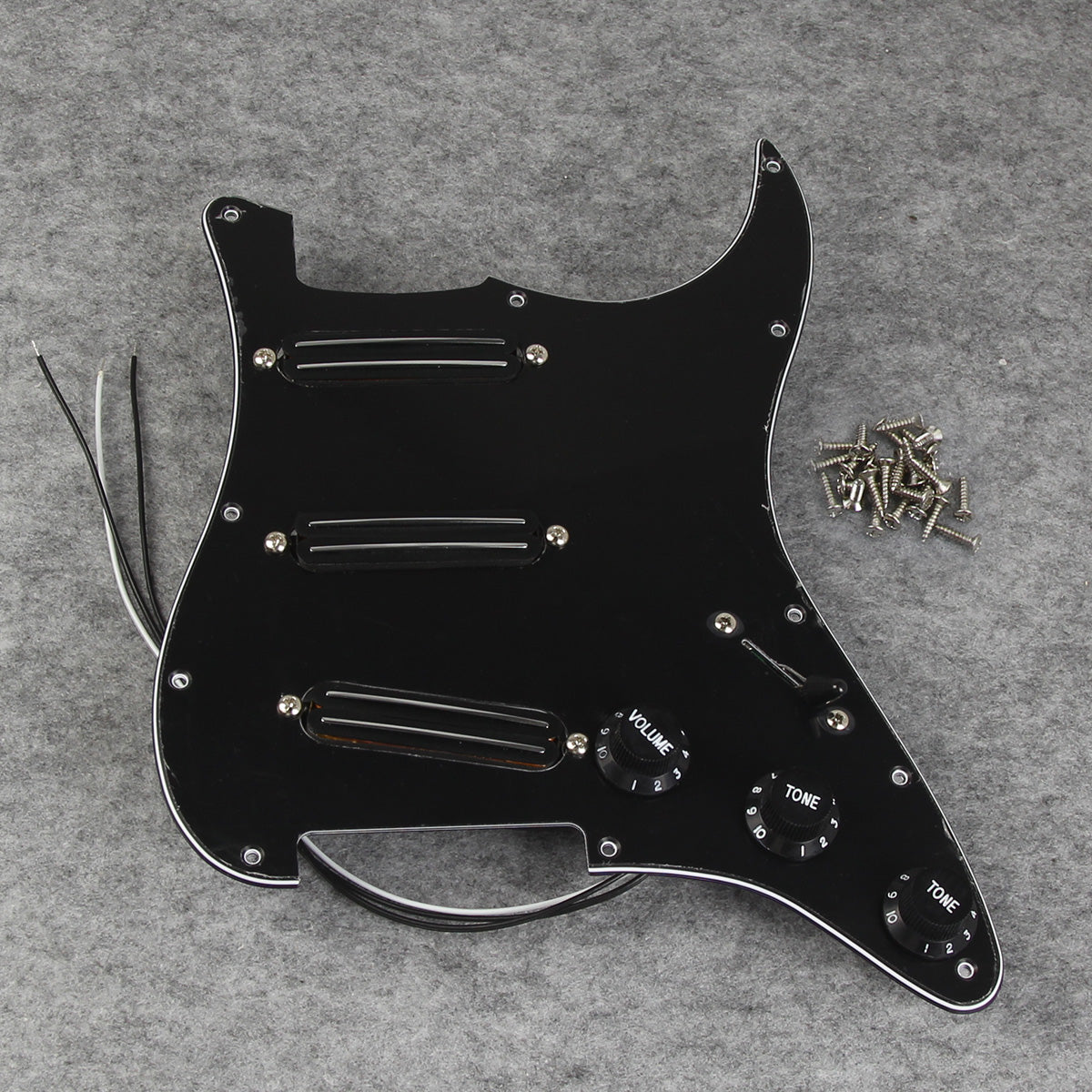 FLEOR Ceramic Hot Rails SSS Prewired Guitar Pickguard | iknmusic