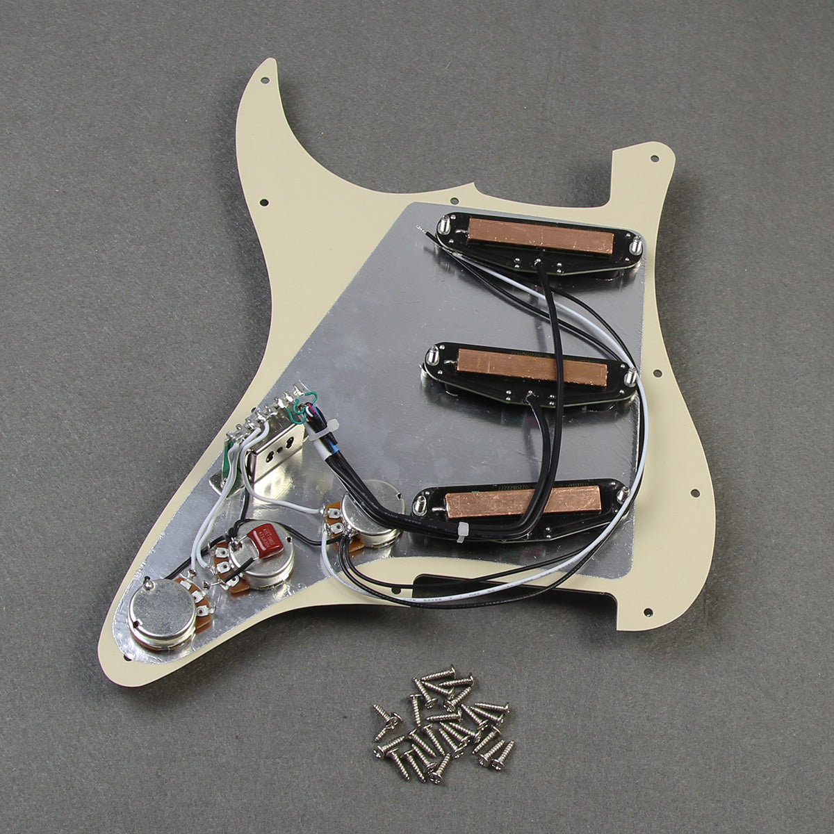 FLEOR Ceramic Hot Rails SSS Prewired Guitar Pickguard | iknmusic 