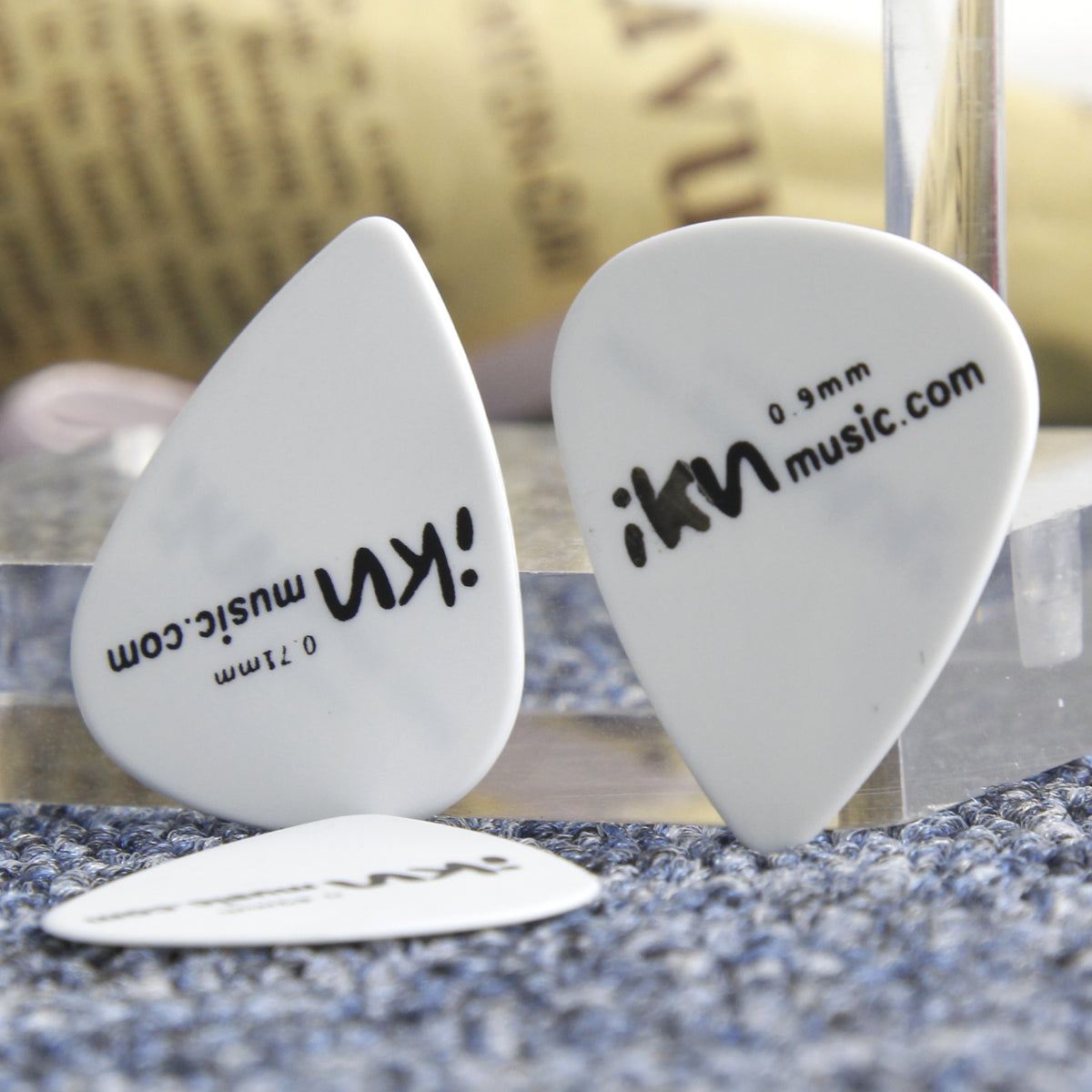 IKN 10 pièces médiators pour guitare ABS 0.49mm/0.71mm/0.9mm disponible