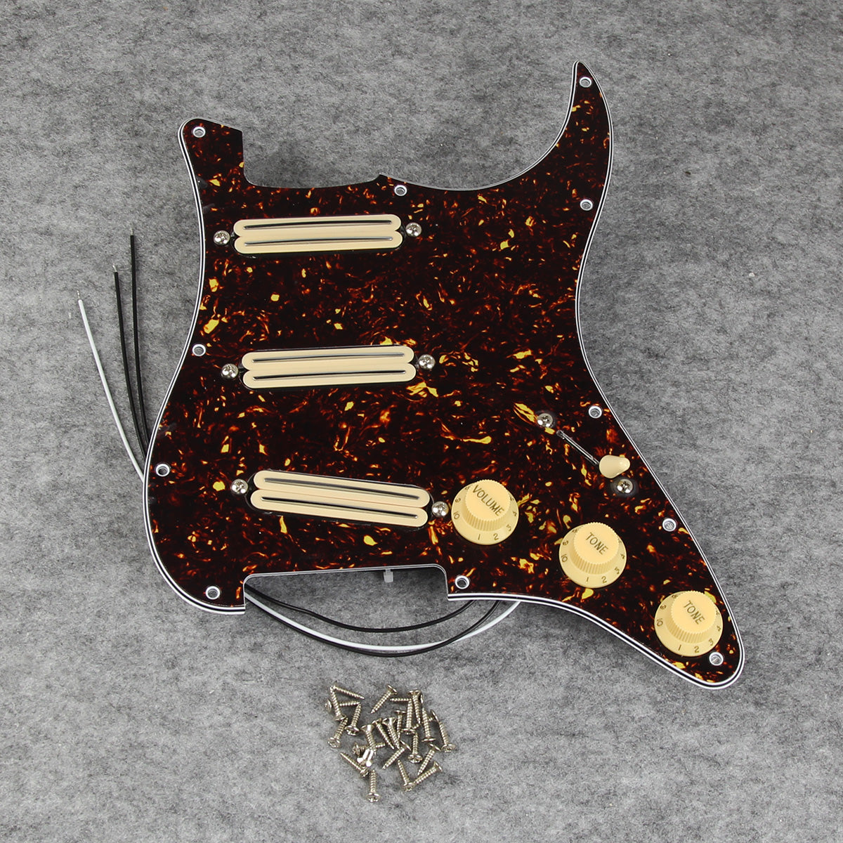 FLEOR Ceramic Hot Rails SSS Prewired Guitar Pickguard | iknmusic 